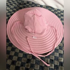pink ruffle butt bucket hat size 3T-5